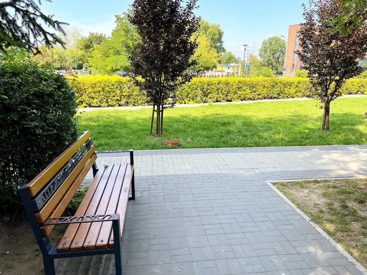 White Apartments - Free Parking Катовице Экстерьер фото